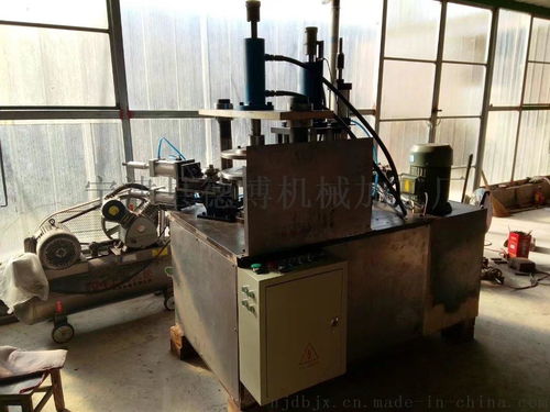 德博機(jī)械 炊具設(shè)備湯桶拉伸機(jī)的專業(yè)供應(yīng)商